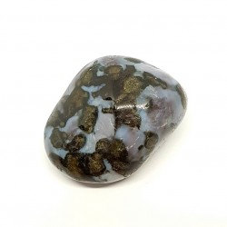 Merlinite ou Jaspe Gabro pierre roulée proposée par Gaiance Minéraux