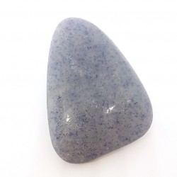Quartz bleu pierre roulée proposé par Gaiance Minéraux