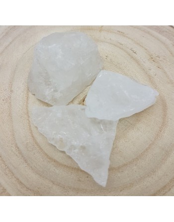 Cristal de roche, pierre naturelle brute proposée par Gaiance Minéraux