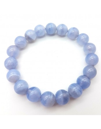 Bracelet 10mm Calcédoine bleue proposé par Gaiance Minéraux