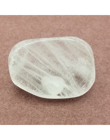 Cristal de roche, pierre roulée proposée par Gaiance Minéraux