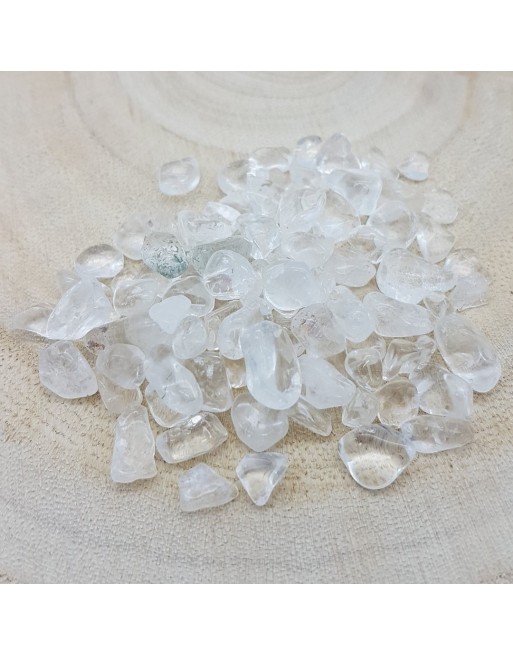 Lit cristaux cristal de roche, pierre roulée proposée par Gaiance Minéraux